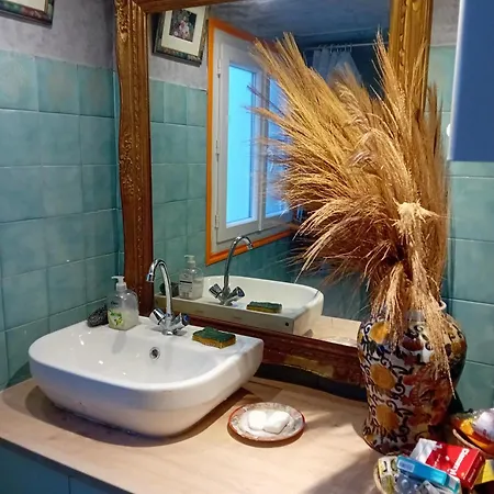 Homestay D Artistique *